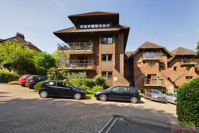 Thumbnail Flat to rent in Palmerston Court, Elmfield Close, Harrow On The Hill