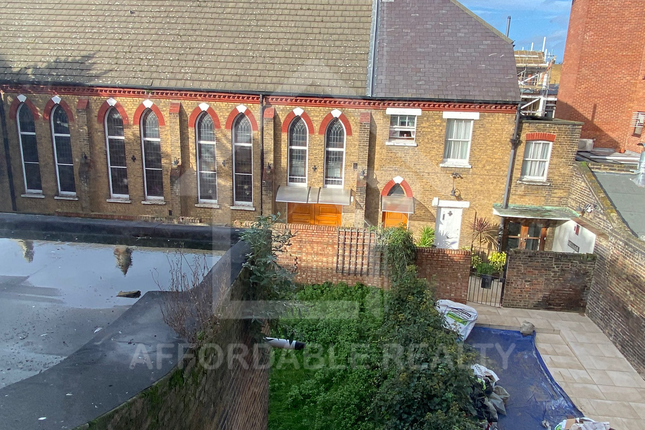 Thumbnail Detached house to rent in Chapel Way, Holloway