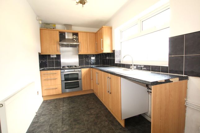1 Dearne Court, Sheffield photo 2