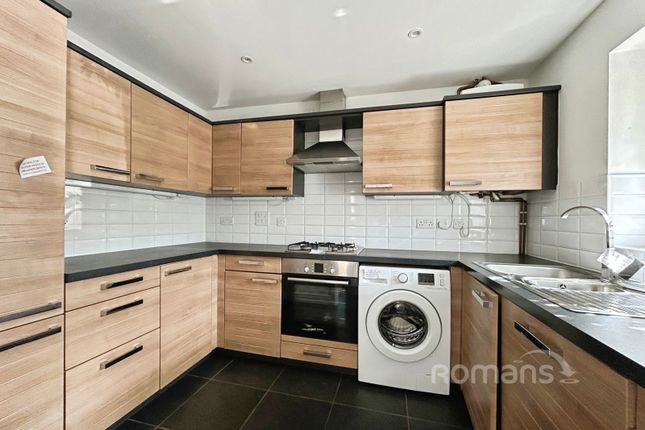 1, Tithing Road, Hampshire photo 3