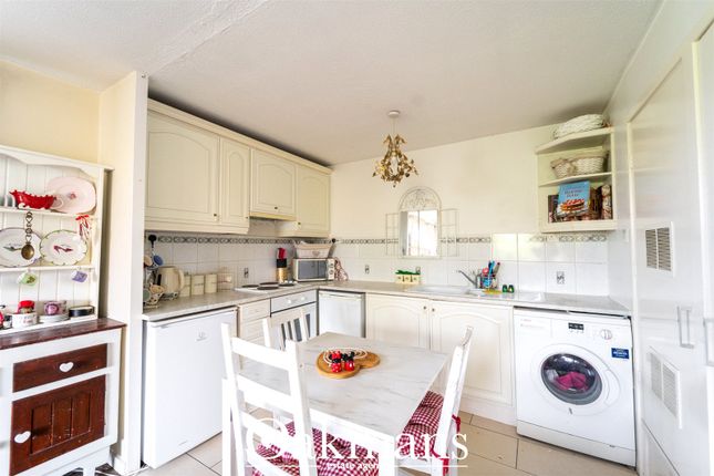 FLAT 9 SUNNINGDALE COURT, BIRMINGHAM photo 2