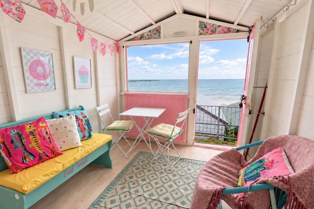 Southcliff, Walton-on-the-Naze photo 2
