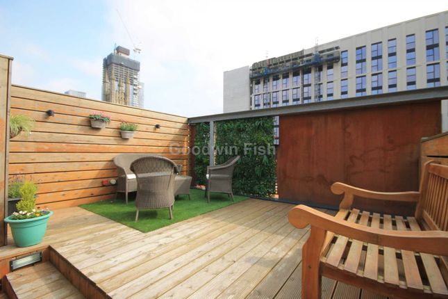 Town house for sale in Roof Gardens, Ellesmere Street, Castlefield