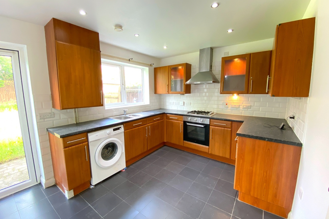 3, Bulrush Close, Worsley, Manchester photo 4