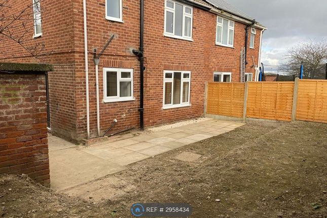Willow Drive, Hemsworth, Pontefract photo 2