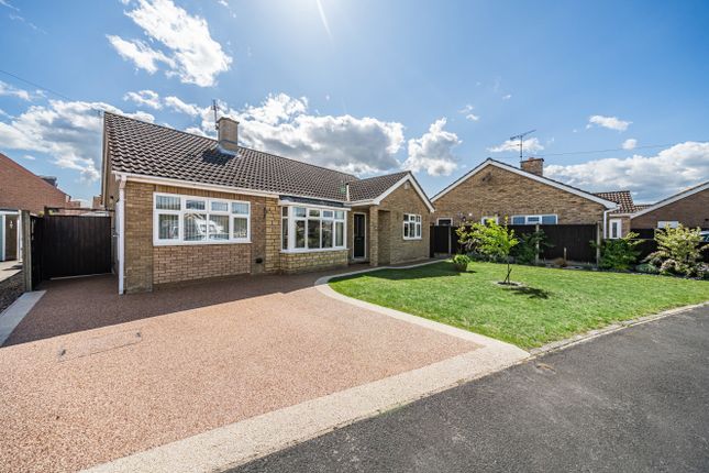 Thumbnail Bungalow for sale in Hebden Moor Way, North Hykeham, Lincoln