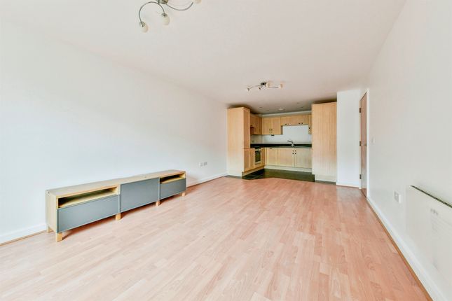 52, Peppermint Road, Hitchin photo 4