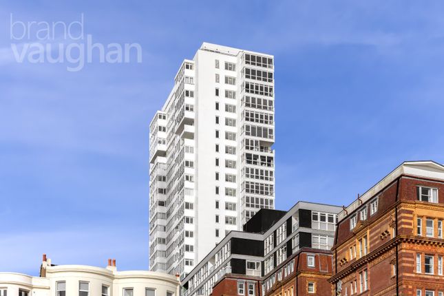 2-bed flat on 11B Sussex Heights,, St. Margarets Place, Brighton, £300,000