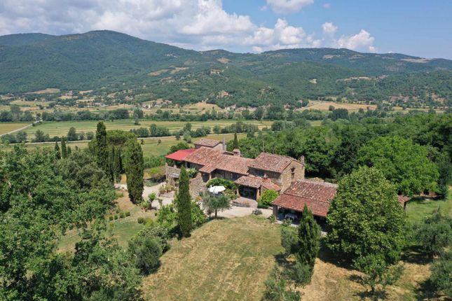 Villa for sale in Lisciano Niccone, Lisciano Niccone, Perugia, Umbria, Italy