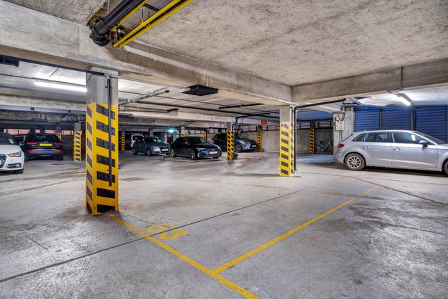 Parking/garage for sale in Elystan Street, London