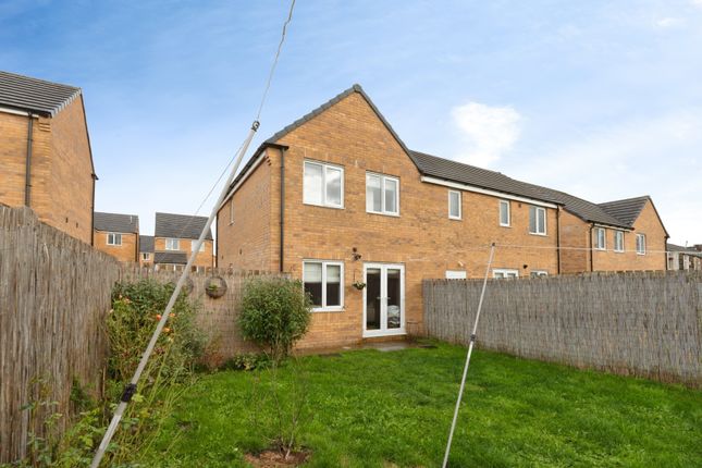 82, Hurtley Street, Lancashire photo 2