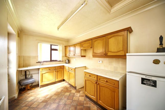 1b Stanley Street, Wigan photo 4