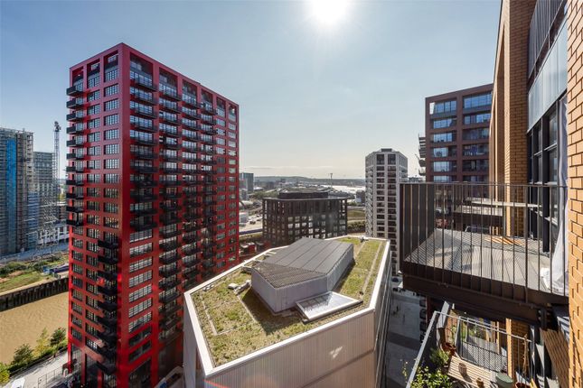 Flat for sale in Amelia House, 41 Lyell Street, City Island