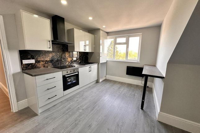 Flat 2, 25-27, Quinton Road West, Birmingham photo 4