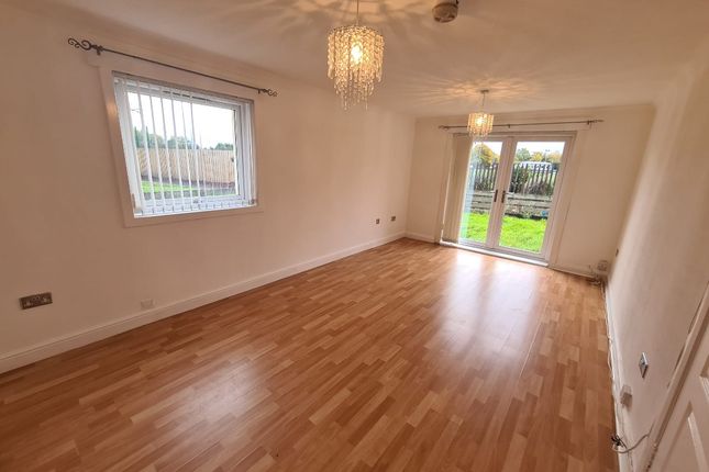 Thumbnail Flat to rent in Speirs Place, Linwood, Renfrewshire