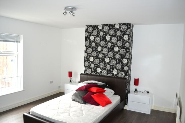 49, Hodge Road, Worsley photo 5