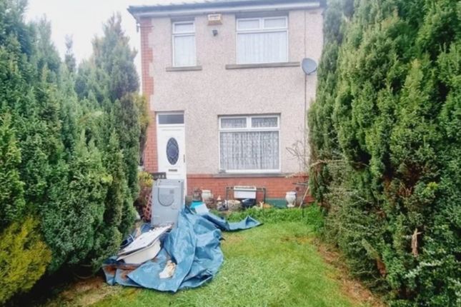Thumbnail Semi-detached house to rent in Lynton Villas, Bradford