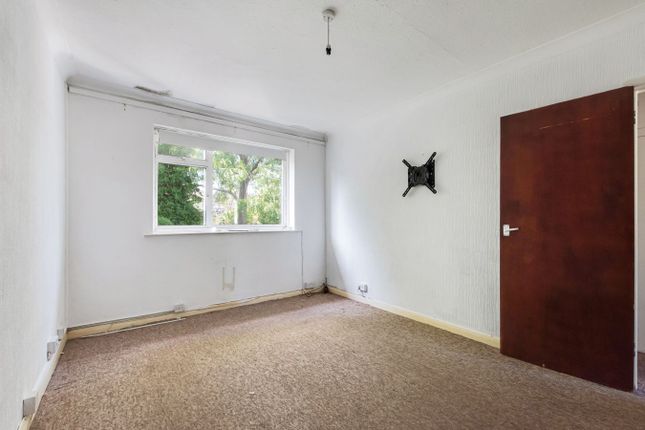 5, Studley Court, Sidcup photo 4