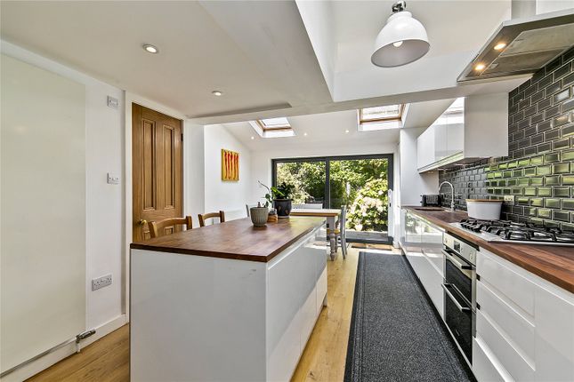 32, Fulwell Road, Teddington photo 4