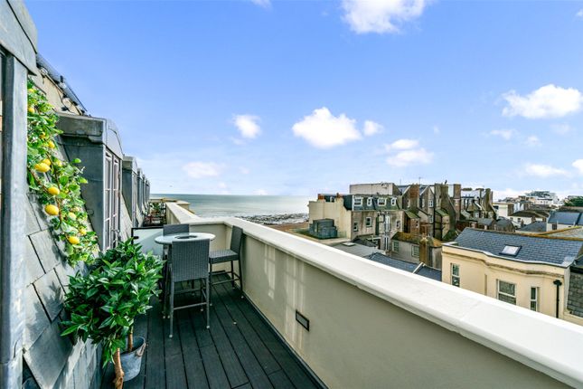 22 Nautilus,, Marine Parade, West Sussex photo 2