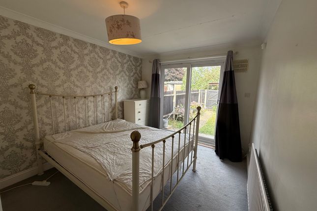 The Bungalow, 59 Greenwood Drive, Watford photo 4