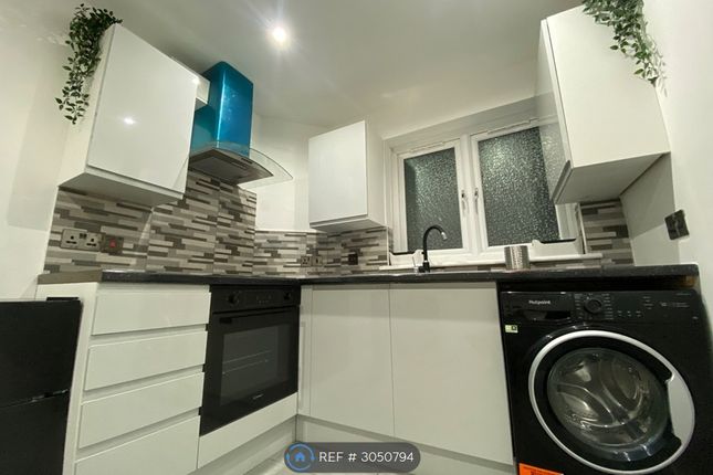 Madison Court, Ladywell Road London, London photo 3