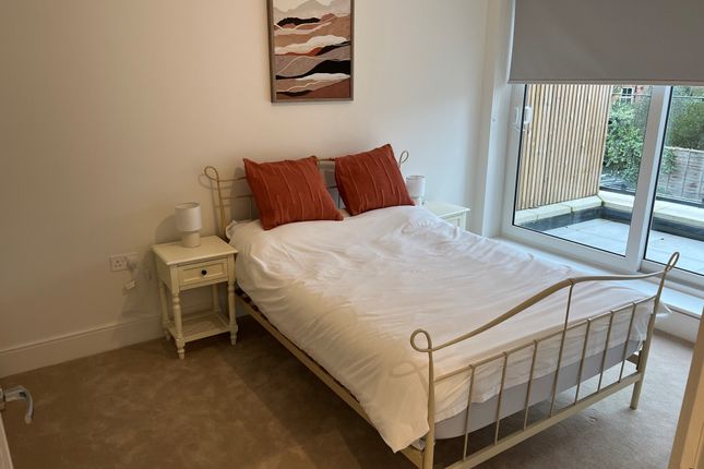 6 Highclere House, Kings Road, Sunninghill photo 3