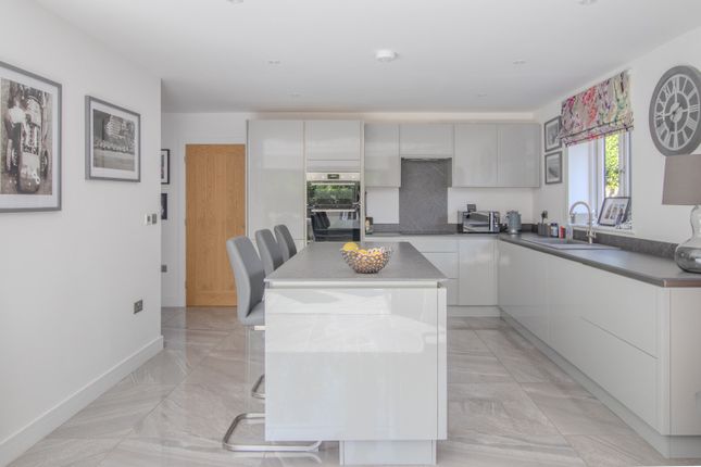 2 Bella Close, Terrington St. John, Norfolk photo 4
