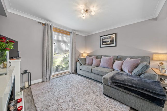 8, Seafield Court, Falkirk photo 5