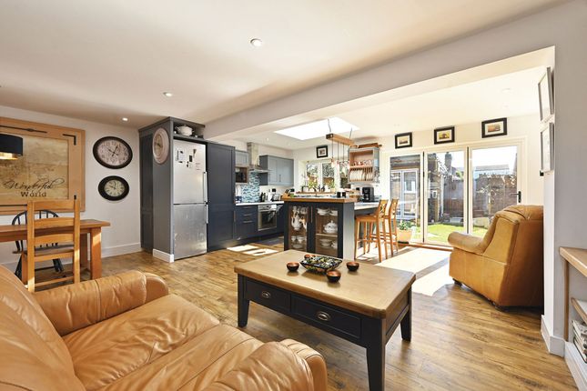 5 Hamelsham Court, Hailsham photo 2