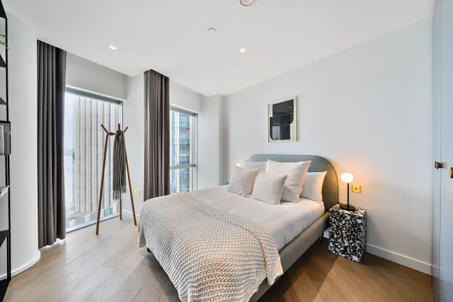 Greenwich Peninsula - Sales