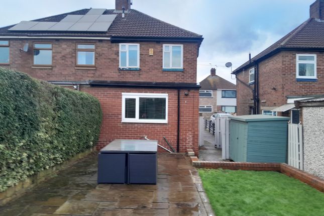 16, Brinsworth Hall Crescent,  Brinsworth, Rotherham photo 2
