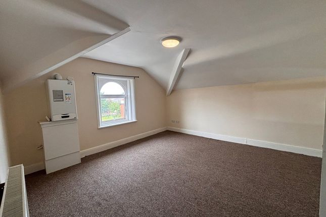 35,Flat 4, Pembroke Road, Bootle photo 5
