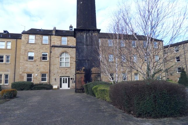 Flat to rent in Joshua House, Textile Street, Dewsbury, West Yorkshire