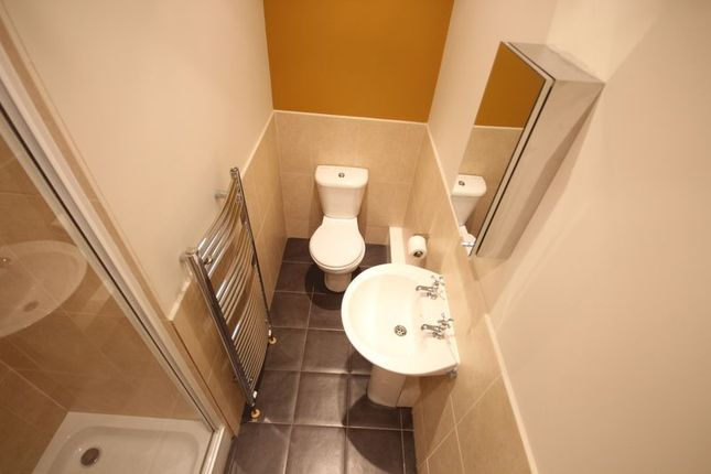 9 Trelawn Terrace, Leeds photo 5