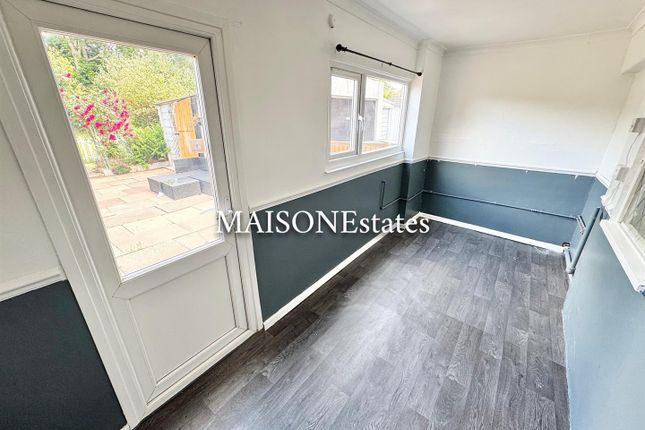 38, Potters Green Road, Coventry photo 5
