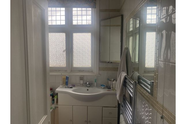 Terraced house for sale in Southdown Road, London