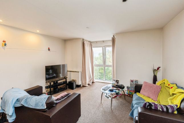 Apartment 20, Bryers Court,, Central Way, Cheshire photo 3