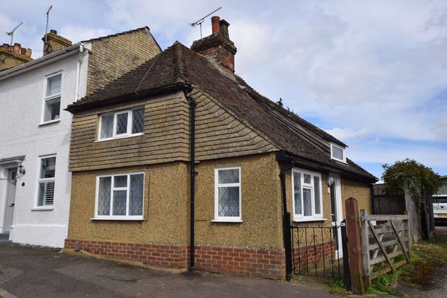 Thumbnail Property to rent in South Street, Barming, Maidstone