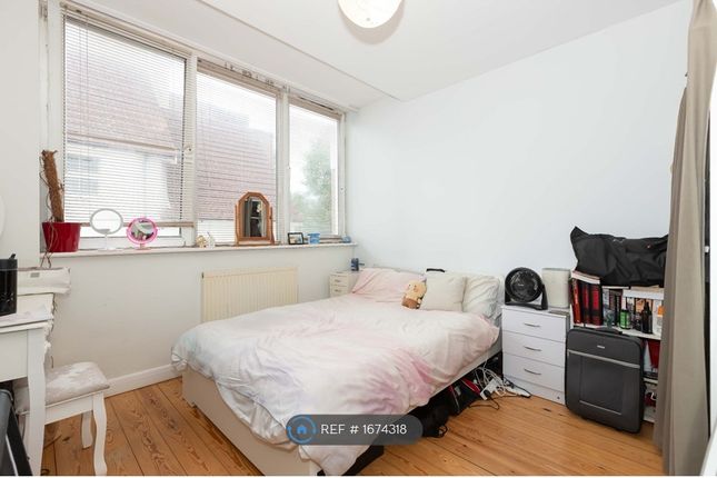 Flat, Jasmine Court Holland Road, Hove photo 3