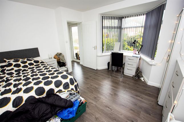 16, Poole Crescent, Birmingham photo 5