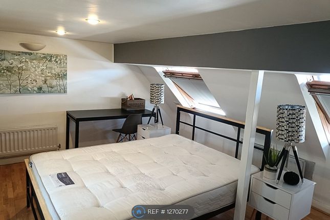Flat, Eden Hall Burleigh St, Cambridge photo 5