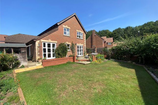5, Hinton Manor Court, Northamptonshire photo 2