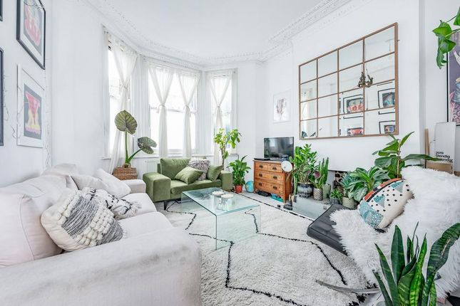 Thumbnail Flat for sale in Shenley Road, London
