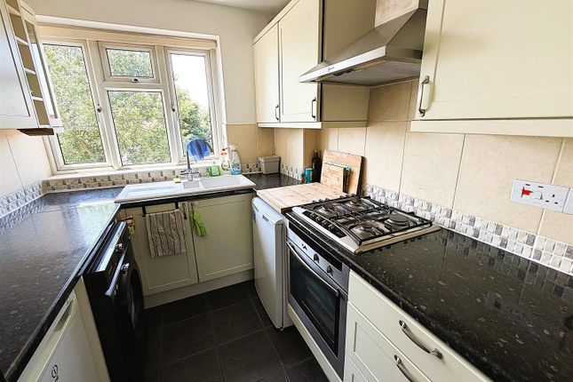 139, Oakdene Road, Orpington photo 3