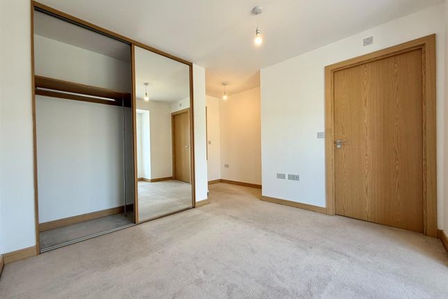 40, Evergreen Drive, West Drayton photo 4