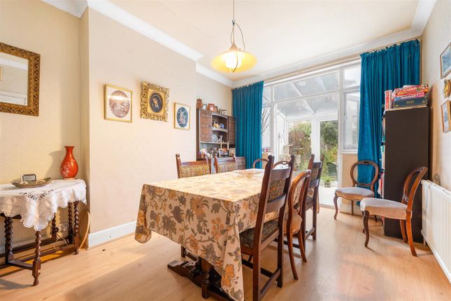 55, Cheviot Road, London photo 3