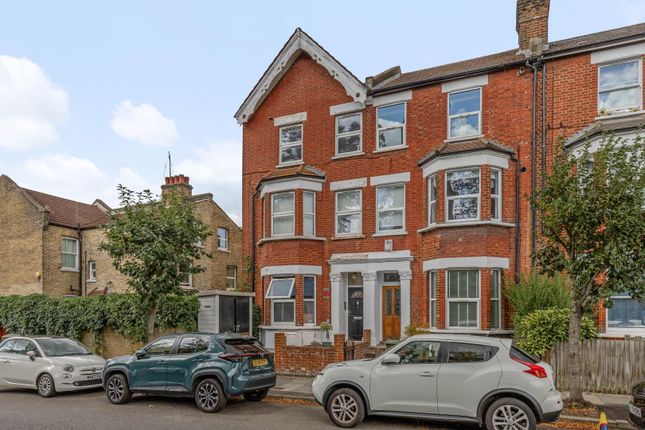 Flat 3, 1, St. Johns Road, London photo 2