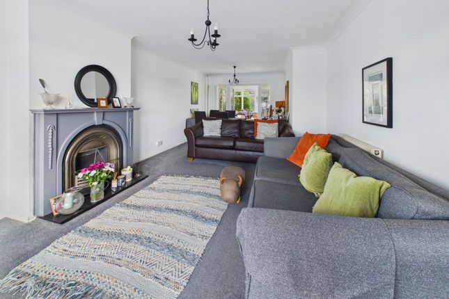 96 Anderida Road, Eastbourne photo 2