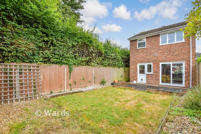 23, Moor Park Close, Gillingham photo 3